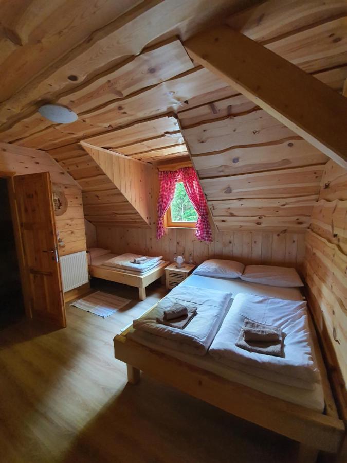 Koca Na Talezu Bed & Breakfast Ribno Exterior photo