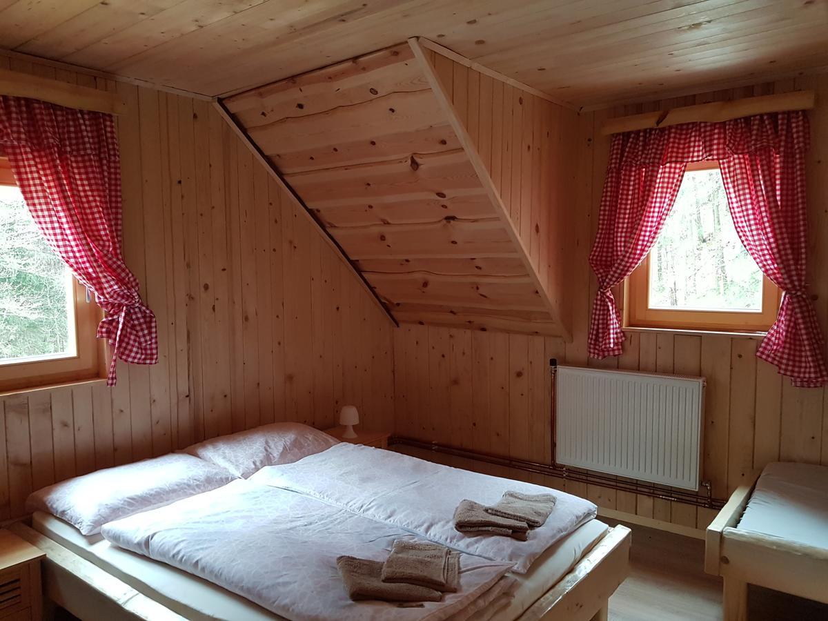 Koca Na Talezu Bed & Breakfast Ribno Exterior photo